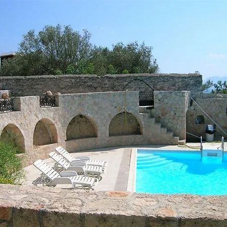 Nafsika Hotel